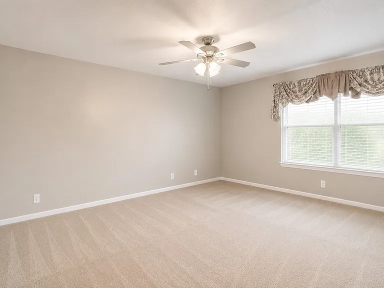 2806 Bandbury Oak — Photo 4