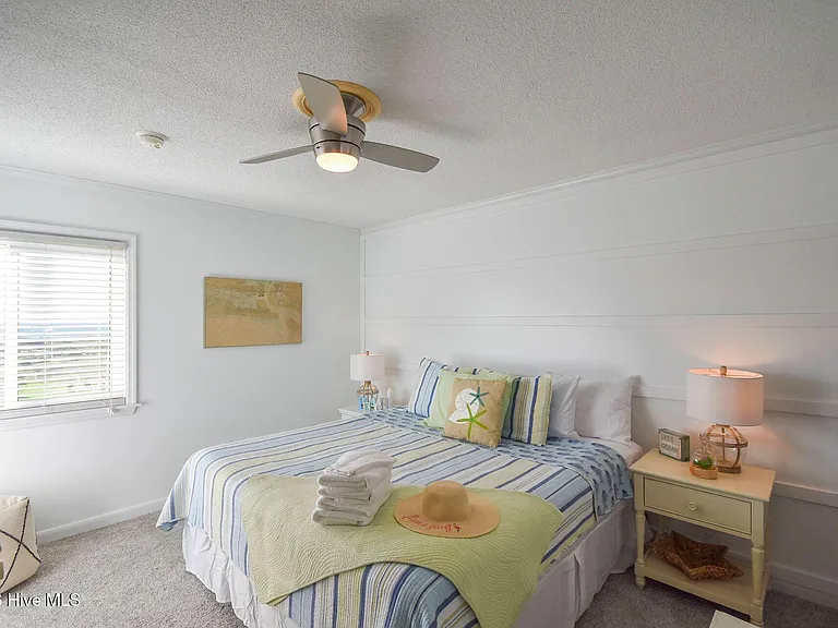 301 E Commerce Way Rd #329 — Photo 14