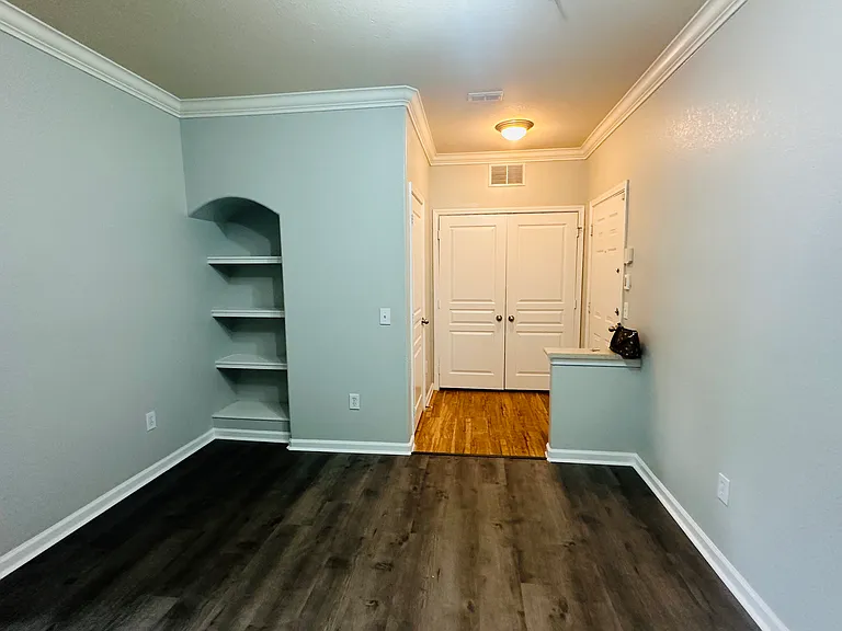 8290 Gate Pkwy W #907 — Photo 6