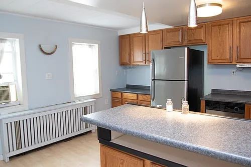 1821 Edwards Way Photo 1