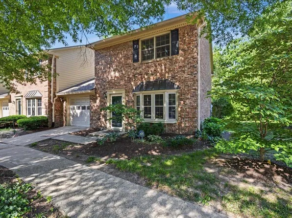 260 Old Mount Tabor Rd APT 21, Lexington, KY 40502