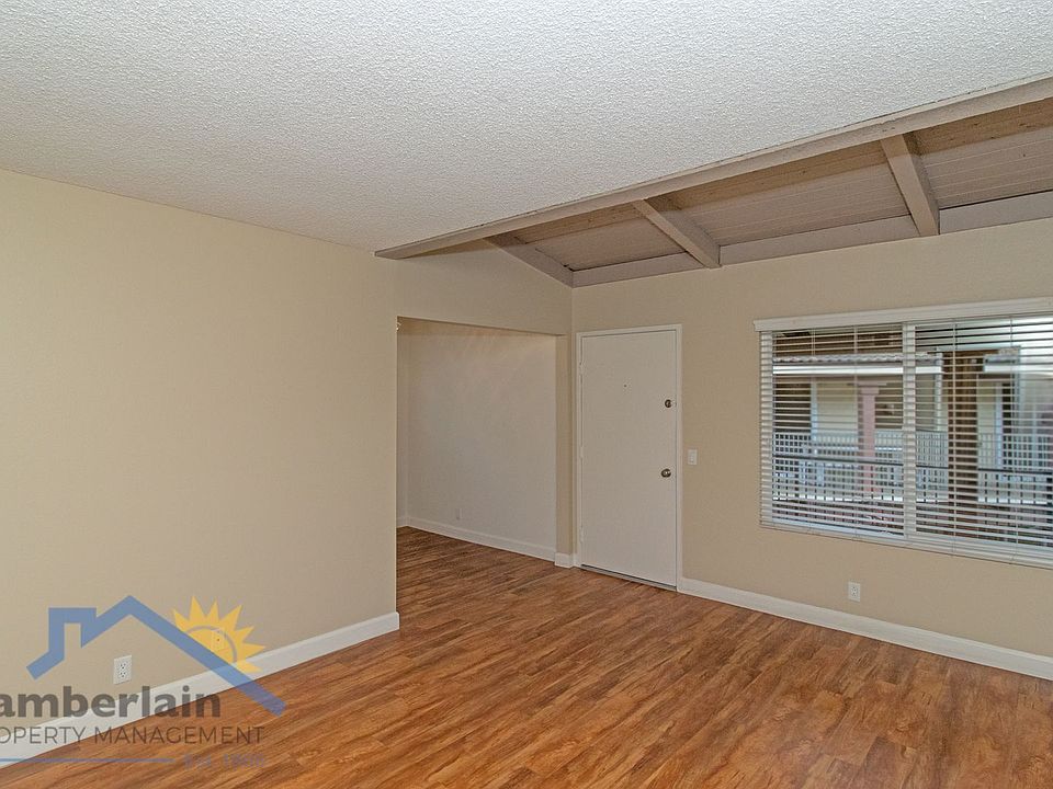 Villas de Laura Apts 2330 Paseo De Laura Oceanside CA Zillow