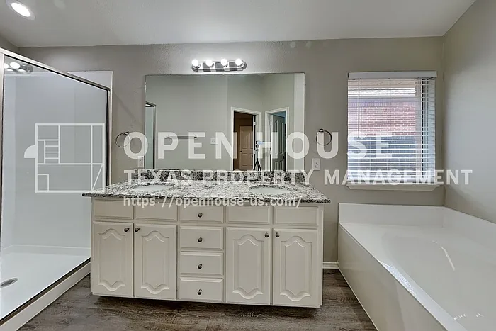 8705 Sunset Trace Dr — Photo 10