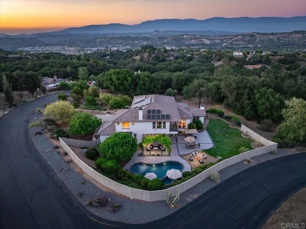 27117 Santolina St, Valley Center, CA 92082
