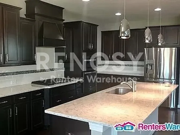 2020 Ginseng Ln — Photo 4