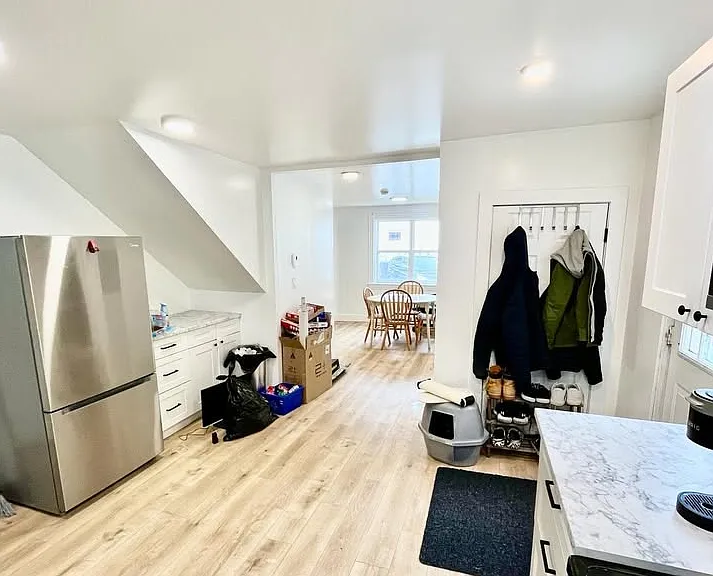 285 Saint John St #3 — Photo 3