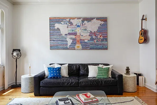 Rented by Level Group | media 25