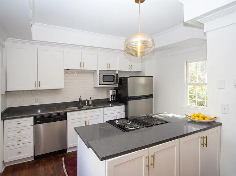 9 Montagu Ct — Photo 10
