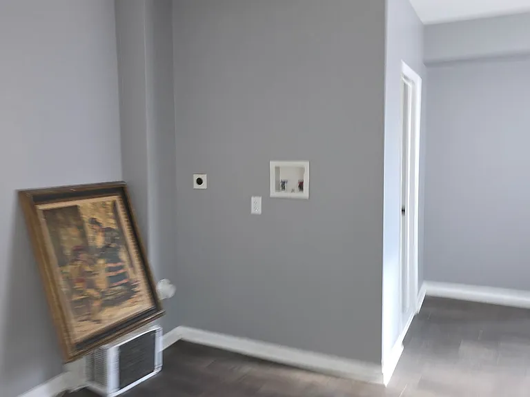 11 Victor Ave — Photo 9