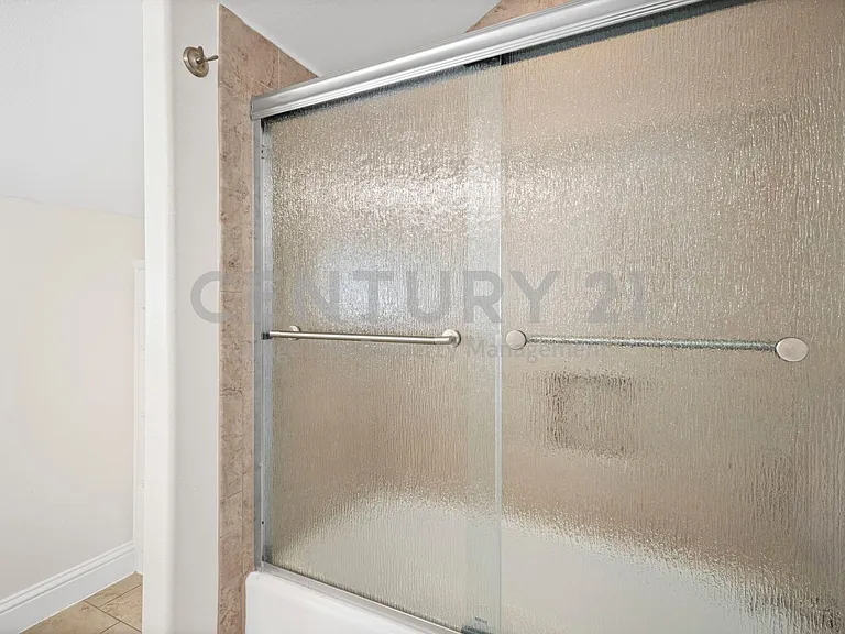 4144 Grassmere Ln #4 — Photo 23