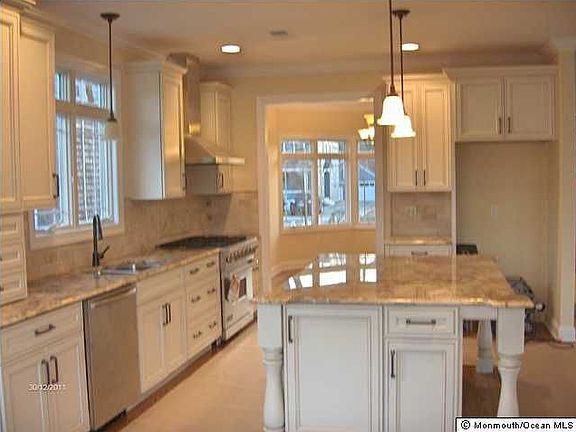 5th image of 226 Osborne Ave