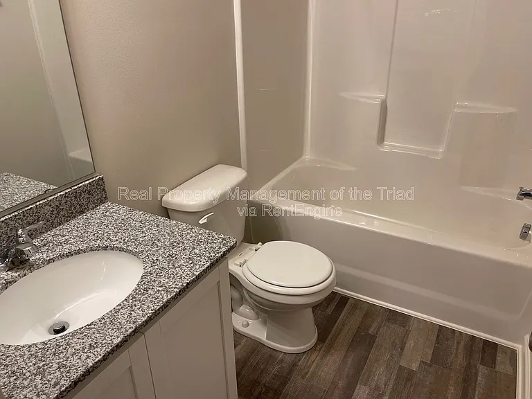 3824 Miller Dr — Photo 5