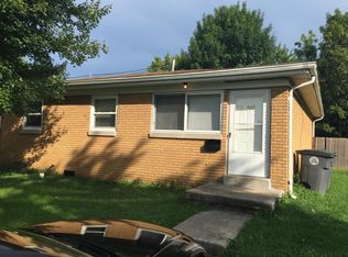 905 N Fairlawn Cir E, Evansville, IN 47711