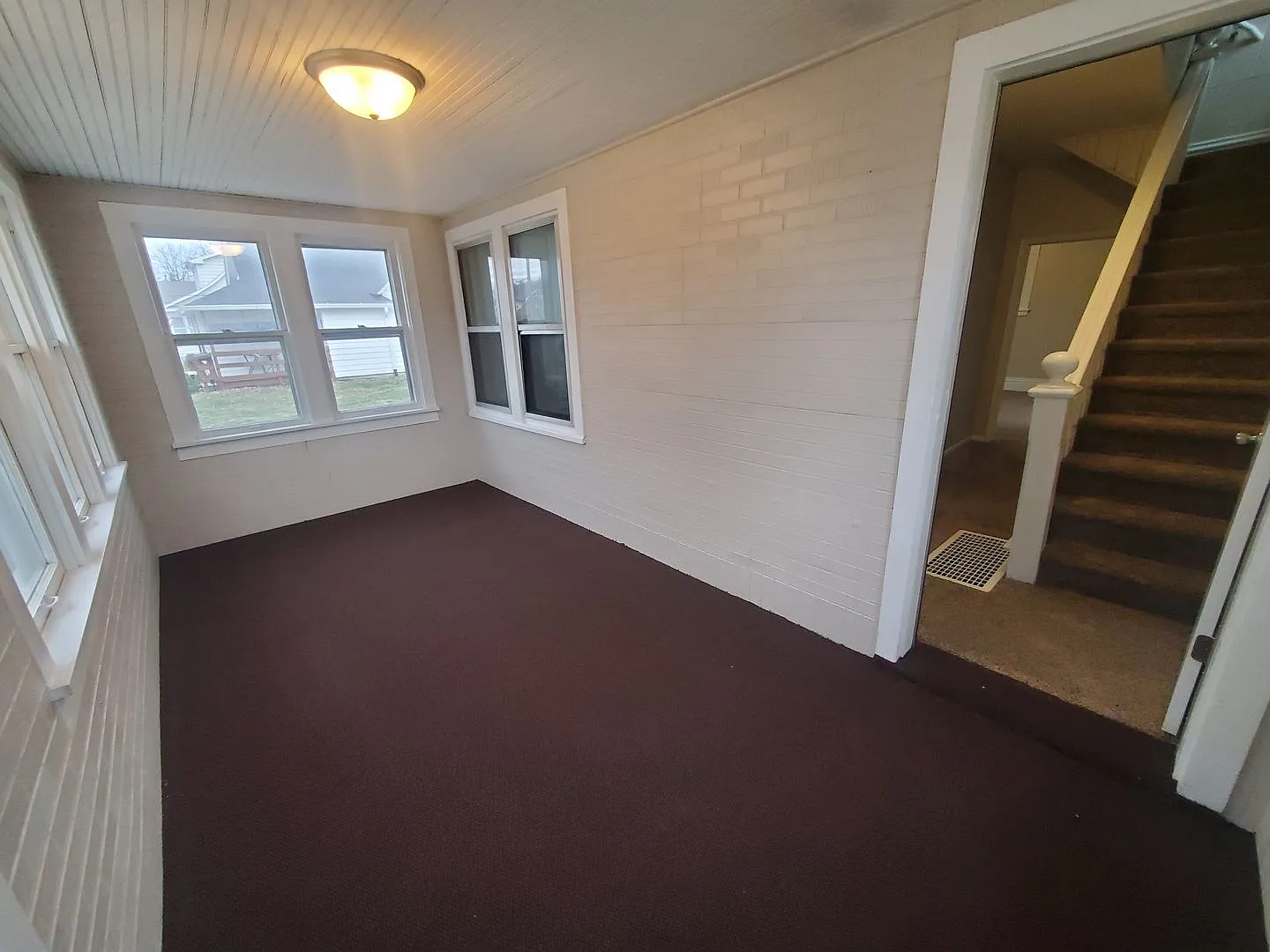 4 Bedroom, 1 Bathroom home just South of Downtown! — Photo 2