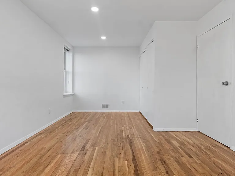 109 Grand Ave #1A — Photo 11