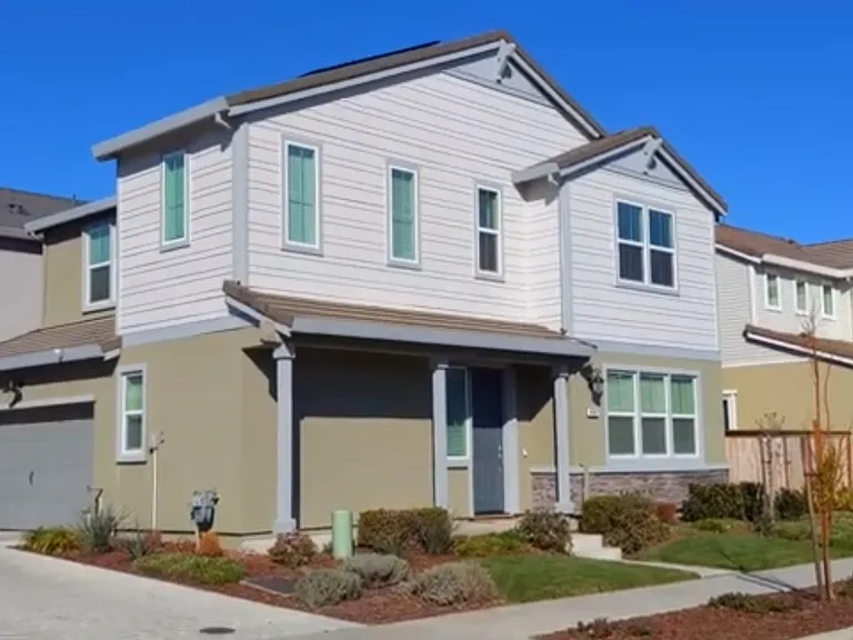 4347 Poppy Meadow St — Photo 2