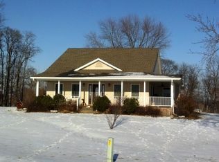 163 Rr 4, Mc Leansboro, IL 62859