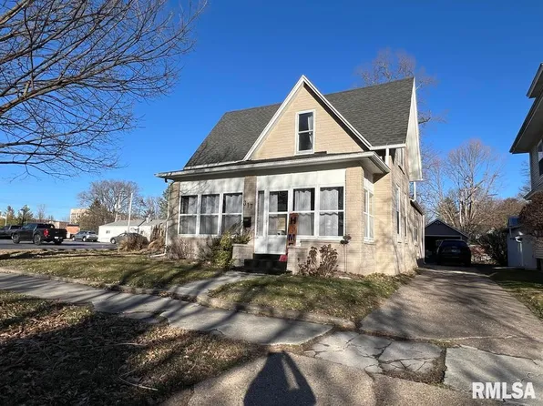 317 S Lafayette St, Macomb, IL 61455