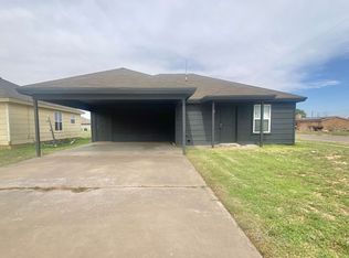 802 Vanda Ave, Lubbock, TX 79403