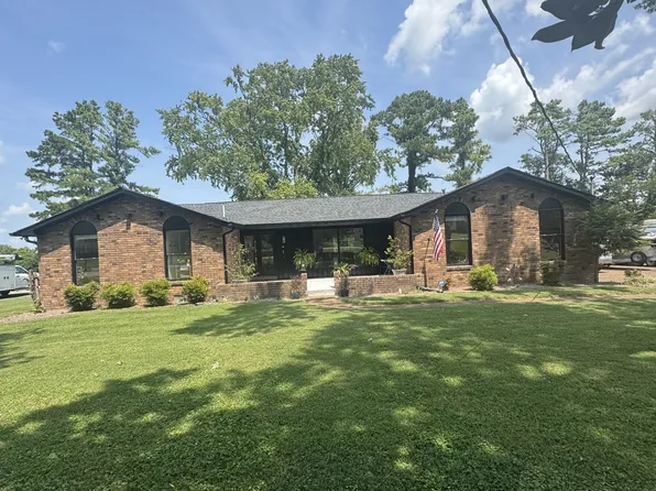 146 Fairways Dr, Hendersonville, TN 37075