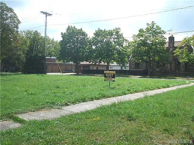 2nd image of 2201 Welch Ave