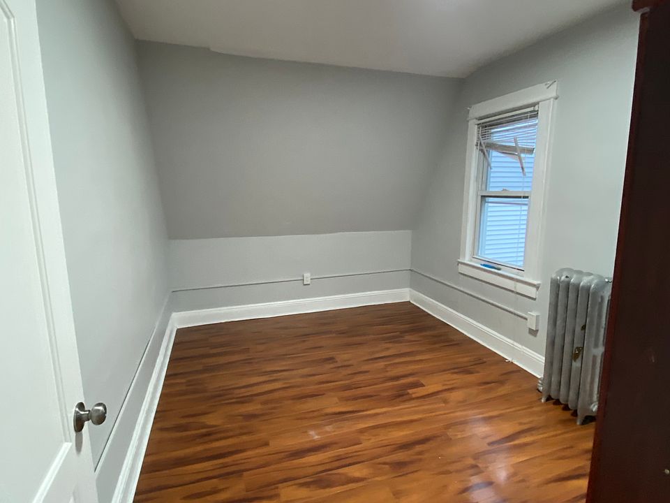 Bedroom #1