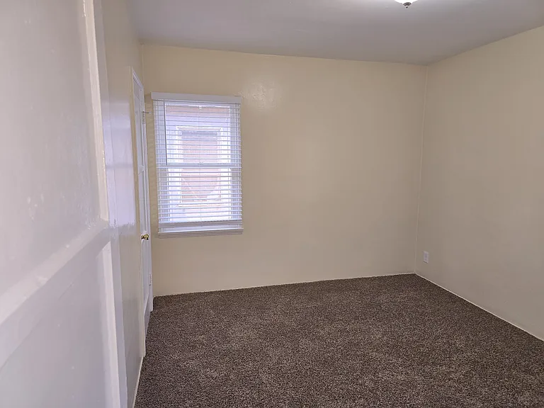 4808 4th Ave #2 — Photo 10
