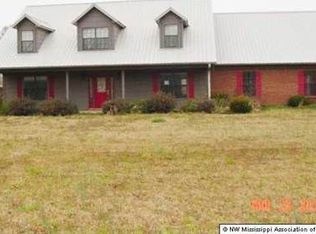 10994 Brownsferry Rd, Sarah, MS 38665