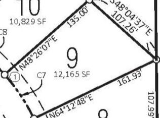 3049 Ridgeview Cir, Coralville, IA