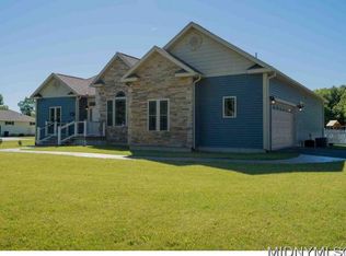 205 Paris Rd, New Hartford, NY 13413