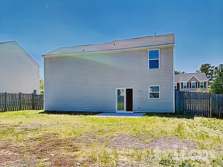 663 Sequoia Dr — Photo 17