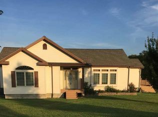 2071 Clarks Creek Rd, White city, KS 66872