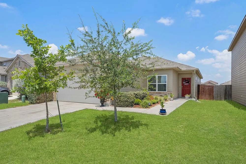 3 bed, 1654 sqft, $1,750 — Photo 3