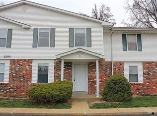 2200 Willott Rd APT G, Saint Peters, MO 63376