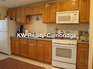 164 Walnut St APT 6, Watertown, MA 02472