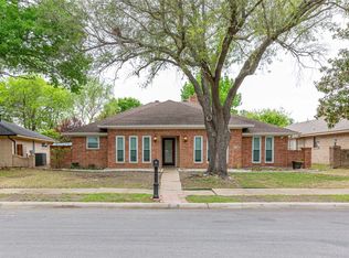 601 Kingsbridge Dr, Garland, TX