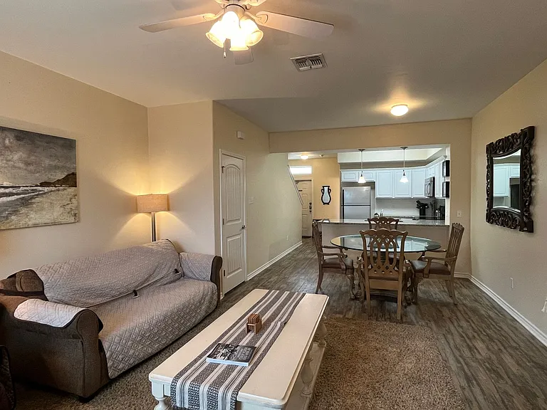 15128 Dory Dr — Photo 9