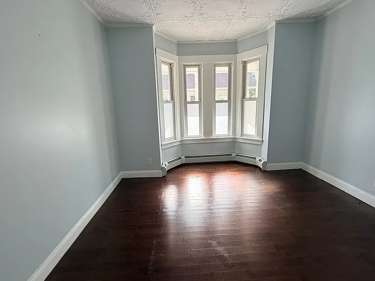 10 Shelby Ln #4 — Photo 13