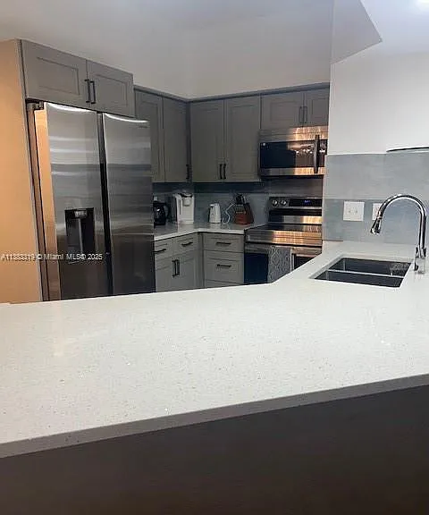 3235 NE 184th St #11105 — Photo 2