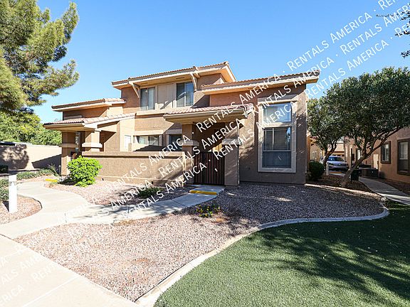2nd image of 1225 N 36th St Unit 1111
