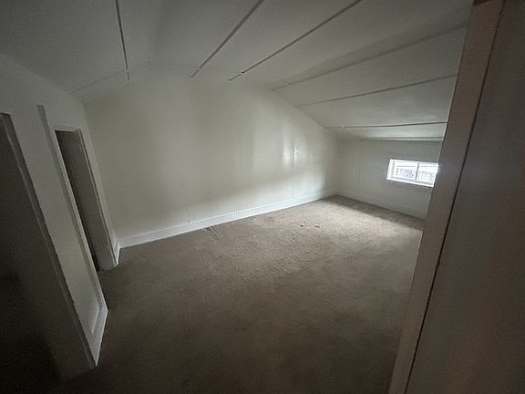4th image of 17 Buffalo St #A