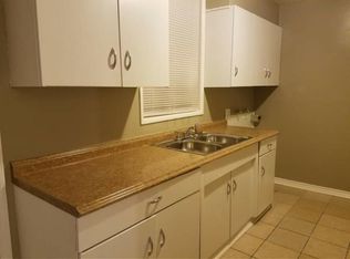 38842 8th St E, Palmdale, CA 93550