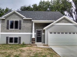 153 Grove St, Sparta, MI