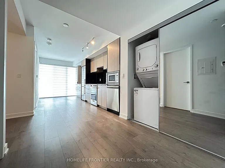 18 Maitland Ter #1807 — Photo 11