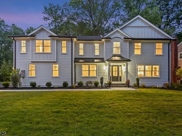 40 Sherbrooke Dr, Florham Park Boro, NJ 07932