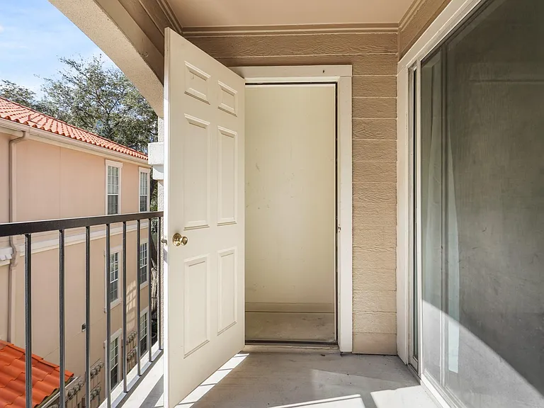 3231 Allen Pkwy #5302 — Photo 14