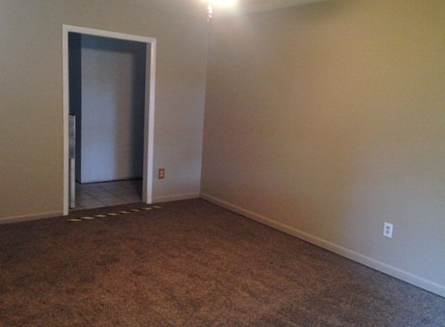 2nd image of 2044 Graham Ln E