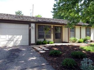 3236 Glacier Dr, Lawrence, KS 66047