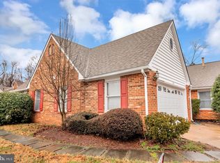 102 Southampton Ct, Stafford, VA 22554