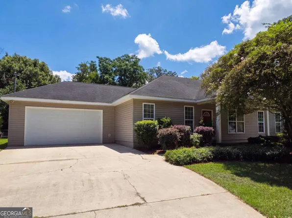 1807 Wimbledon Dr, Thomasville, GA 31792